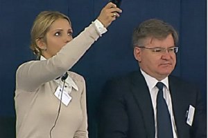 Дочь Тимошенко рассказала премьеру Люксембурга о маме