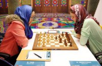 На чемпіонаті світу з шахів у Саудівській Аравії не буде необхідності носити абаю, - ФІДЕ