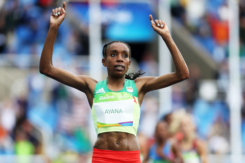 В Рио побит 23-летний мировой рекорд в беге на 10 км у женщин