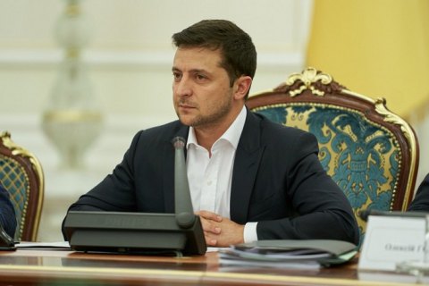 Зеленский заявил об исключении из "Слуги народа" третьего нардепа 