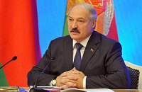 Лукашенко пообіцяв робити все, щоб Україна жила спокійно