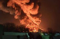 Джерела: Безпілотники СБУ успішно вразили нафтобазу «Великолукська» у Псковській області