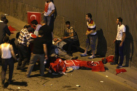 В Турции на три месяца продлили режим ЧП