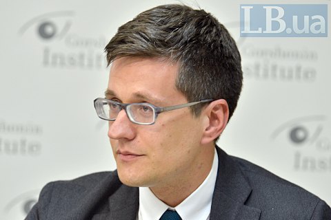 Юрист: програма "ліненсі" в Україні не працює, потрібно щось нове