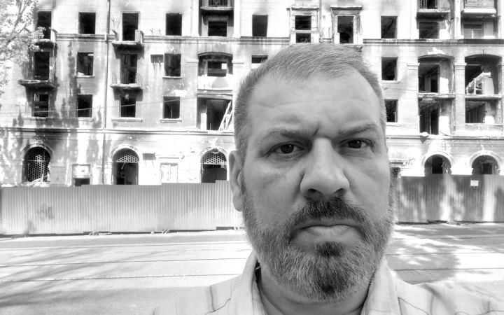 «Режик-нацик». Історія режисера, що пережив облогу Маріуполя, донецькі в’язниці та повернувся в Україну. Частина 3. СІЗО