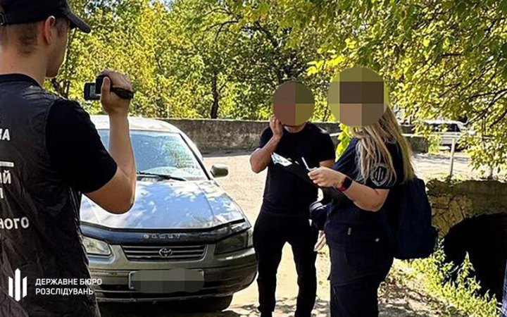 Судитимуть прикордонника, якого підозрюють в організації незаконного виїзду ухилянтів