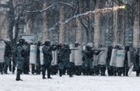 Силовики пошли в атаку на Грушевского (онлайн-трансляция)