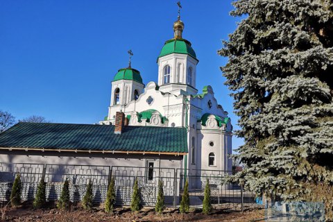 45% українців виступили за функціонування храмів під час карантину, але з обмеженнями