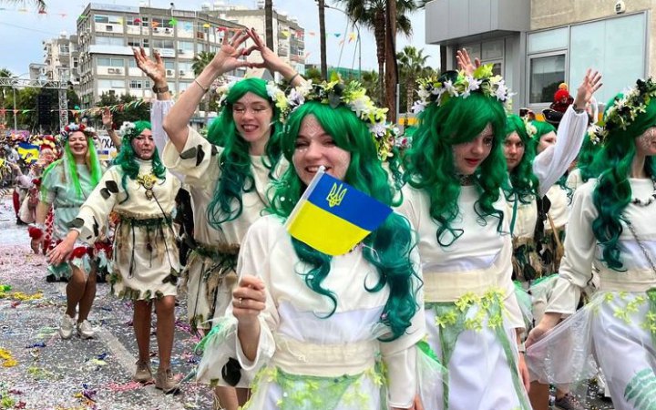 На Кіпрі українки взяли участь у карнавалі в костюмах Мавки