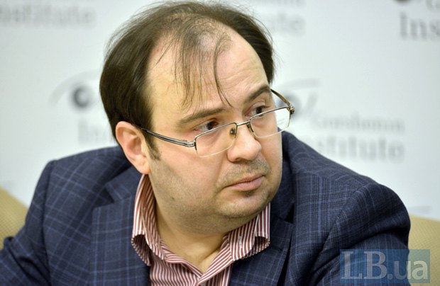 Олег Базар