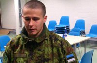 Дебютант сборной Эстонии, сыграв с Англией, вернулся в армию