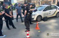 У Подільському районі Києва сталася стрілянина на парковці