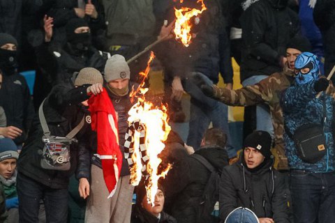 УЕФА открыл дело из-за беспорядков на матче "Динамо" - "Бешикташ"