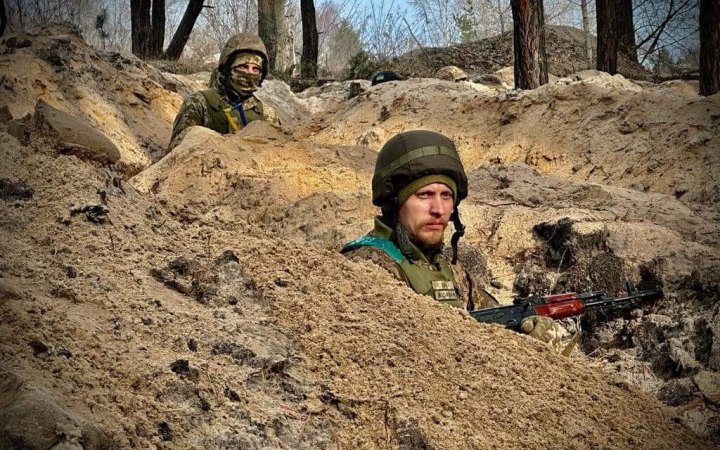 Українські військові відбили численні атаки окупантів у районах Іванівського та Бахмута, - Генштаб