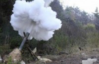 Боевики обстреляли силы АТО в Песках и Авдеевке из танка и минометов, - СЦКК