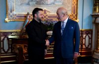 Зеленський зустрівся з королем Чарльзом III