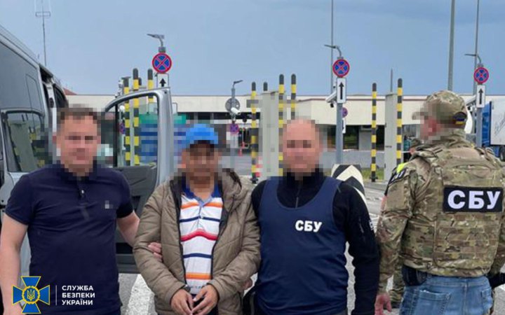 ​СБУ: до Польщі екстрадували координатора міграційної кризи на кордоні ЄС і Білорусі