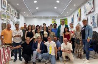 Між місцевою інтеграцією та боротьбою проти російського вторгнення