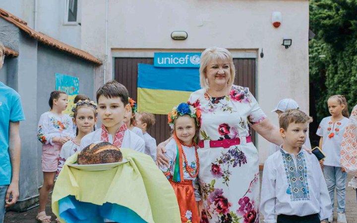 «Ми ж не просто виїхали і стали баластом. Ми хочемо зберегти свою ідентичність, нашу маріупольську освіту» 