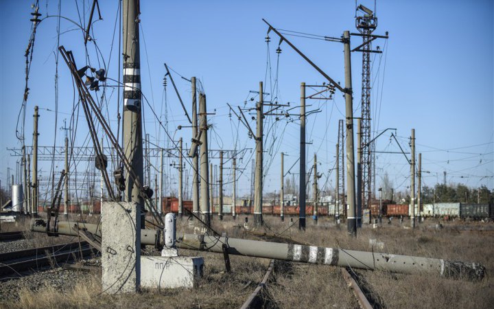 ​Ворог продовжує обстрілювати цивільну інфраструктуру, на Донбасі тривають бої, - ОВА