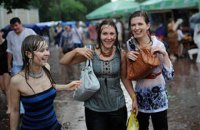 У п'ятницю в Києві до +29, дощі з грозами