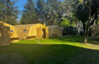 В Ирпене начал работу первый палаточный городок для потерявших жилье людей