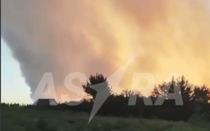 Після атаки БпЛА у Воронезькій області РФ детонує склад з боєприпасами