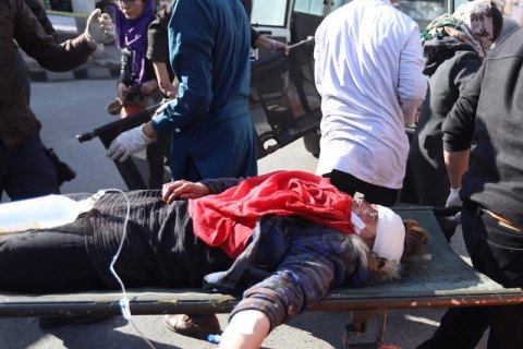 Кількість жертв теракту в Кабулі зросла до 103, поранено - 235 осіб