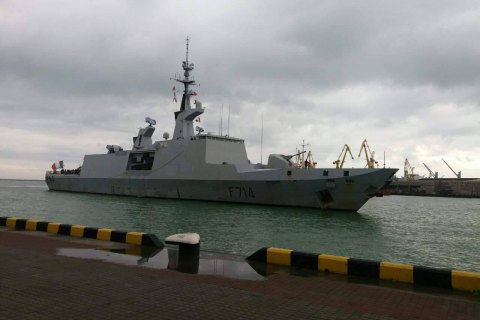 В порт Одессы зашел французский фрегат "Гепратт"
