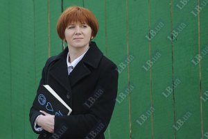 Янукович звільнив Чепак із посади прес-секретаря президента