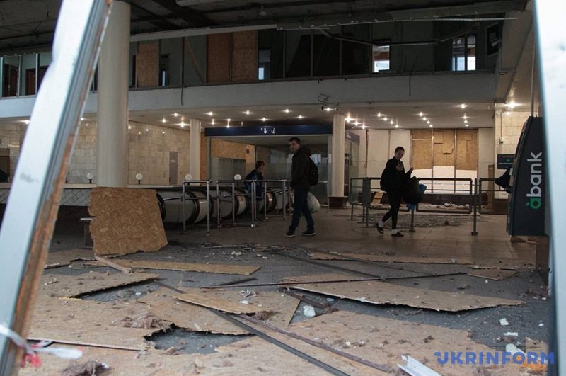 Метро Лук'янівка, наслідки обстрілу