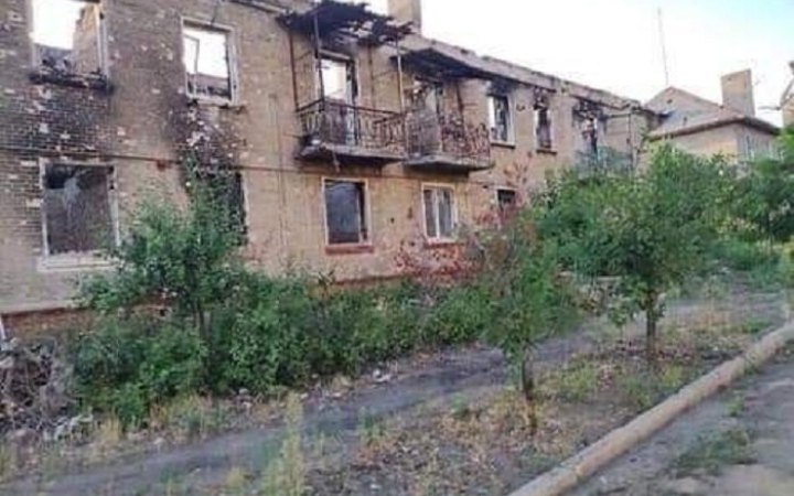 Влада Луганщини розповіла, що росіяни зруйнували і пошкодили в області