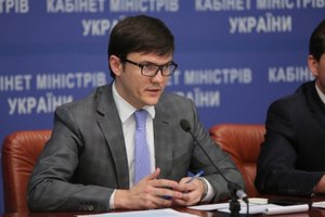 Кабмин ликвидировал "Автомобильные дороги Украины"