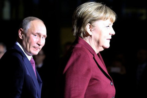 Путін зустрінеться з Меркель 2 травня