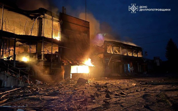 На Дніпропетровщині росіяни вбили чоловіка, поранили жінку та 12-річного хлопчика