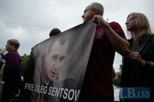 "Правий сектор": затриманий в Криму Сенцов не є членом партії