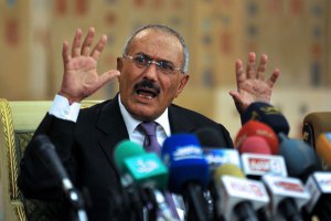 Екс-президент Ємену спростував повідомлення про намір покинути свою країну
