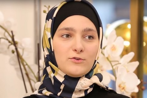 ​22-річну доньку Кадирова призначили міністром культури Чечні
