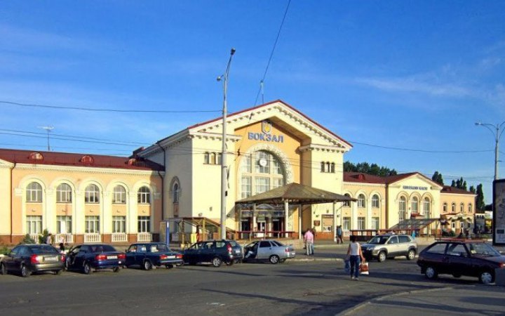 У Вінниці шукають вибухівку на вокзалах