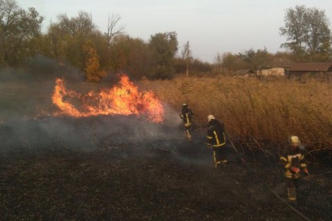 Рада создала ВСК по расследованию причин пожаров в Луганской области