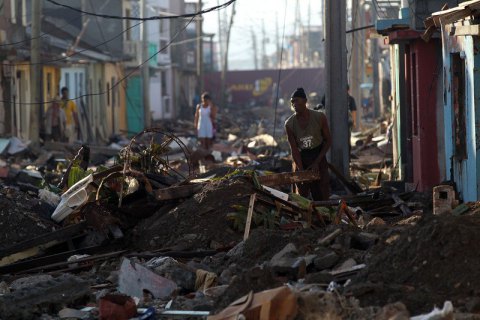 Количество жертв урагана "Мэтью" на Гаити превысило 840 человек 