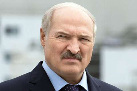 Лукашенко впевнений, що 98% білорусів проголосують проти об'єднання з Росією