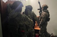 ДБР ліквідувало міжнародний канал постачання кокаїну в Україну