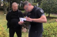 Керівника надлісництва підозрюють у вимаганні “данини” з підрядників на 3 млн грн