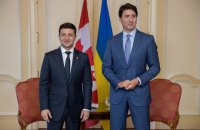 Зеленский обсудил с премьером Канады либерализацию визового режима для граждан Украины