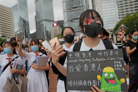 У Гонконзі діти з 6 років вивчатимуть скандальний закон про нацбезпеку