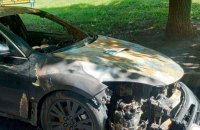 У Харкові затримали жінку із 16-річною донькою за підозрою у підпалі авто військових