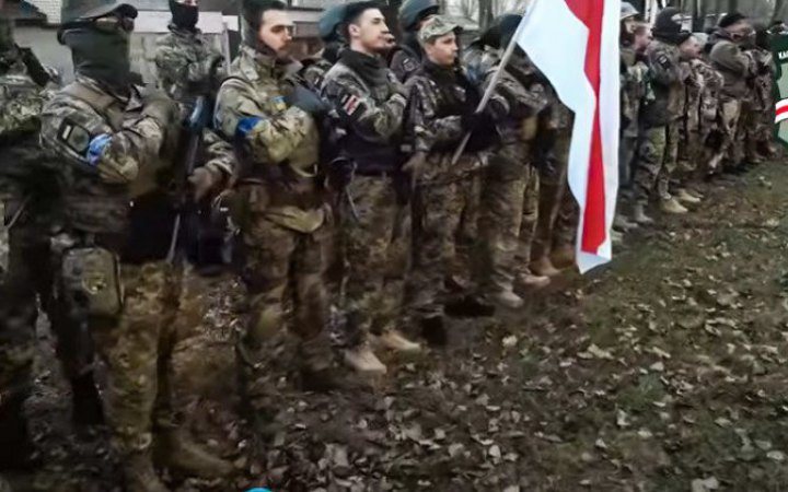 У Білорусі оголосили в розшук 125 людей пов'язаних із полком Калиновського ЗСУ