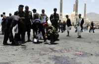В Йемене террорист-смертник напал на военный парад