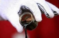 Ціна на нафту впала до $100 за барель